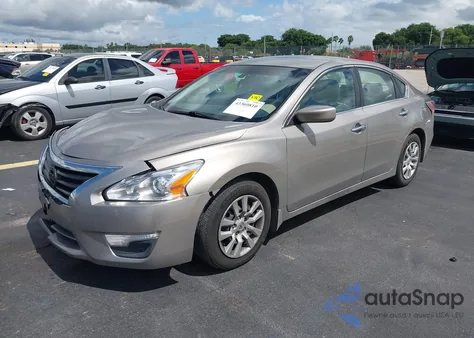 2015 Nissan Altima 2.5 S из США, поврежденный, VIN 1N4AL3AP1FN348772